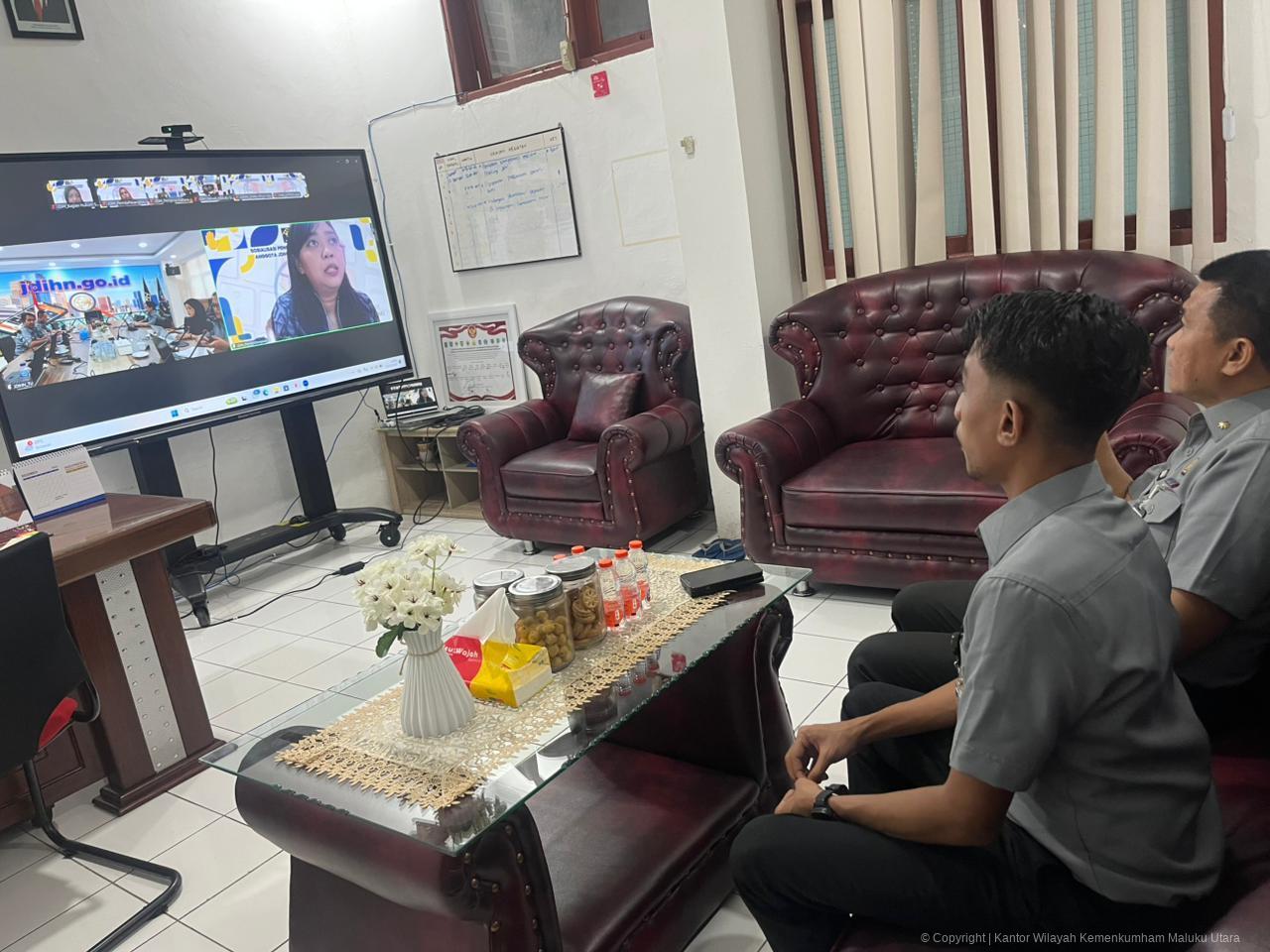 Kanwil Kemenkum Malut Ikuti Sosialisasi Pengisian e-Report JDIHN oleh BPHN
