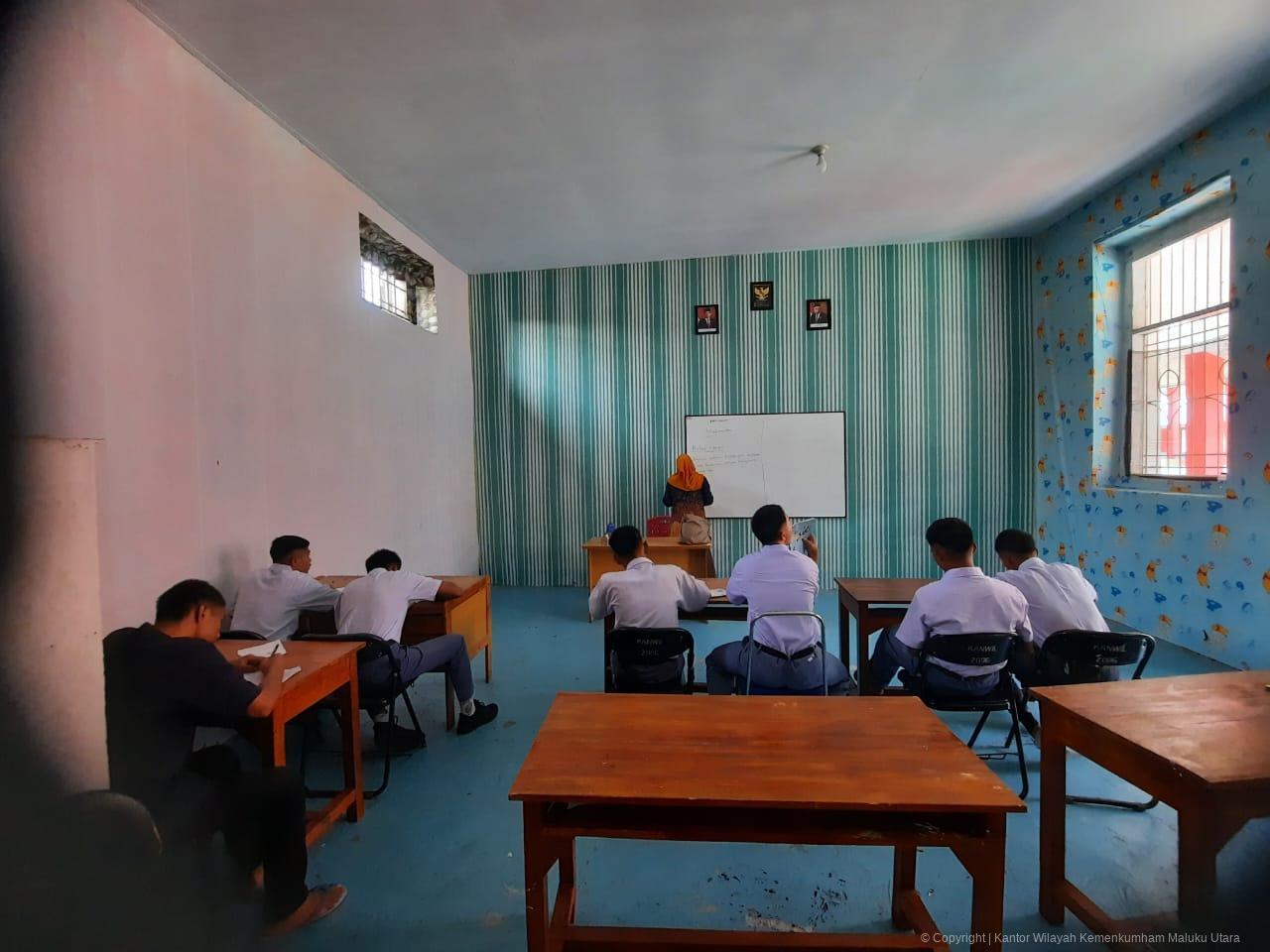 Anak Binaan LPKA Ternate Peroleh Pendidikan Formal dari Sanggar Kegiatan Belajar Kota Ternate