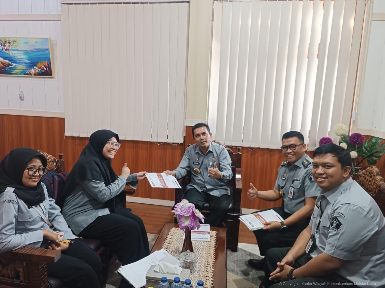 Sambangi Kemenkum Malut, BSK Tinjau Data Lapangan Pembentukan Permenkum Perancang PerUU
